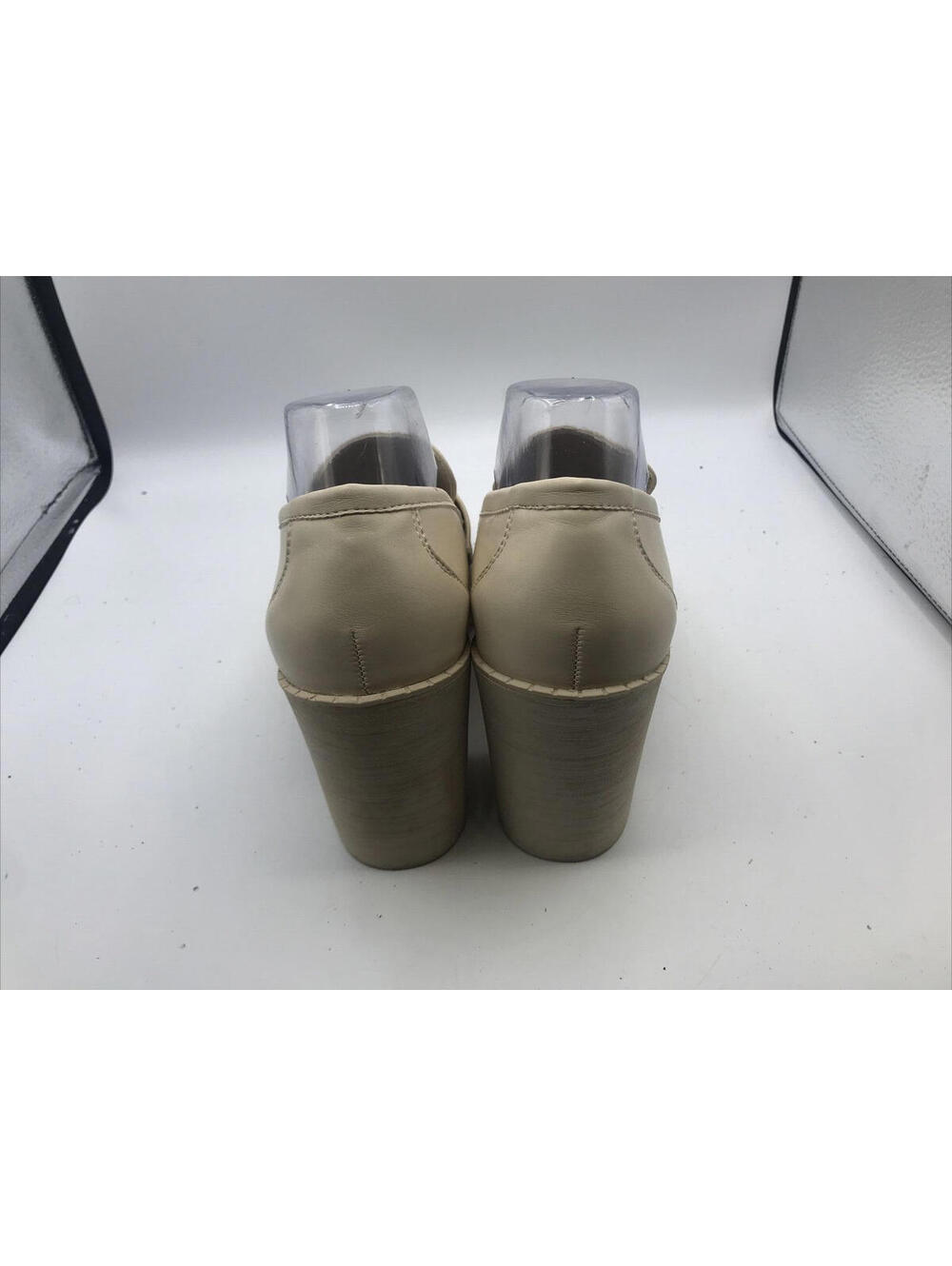 Forever Penny Loafers Women Size 10 Beige Rounded Toe Slip On Chunky Heel - Picture 5 of 12